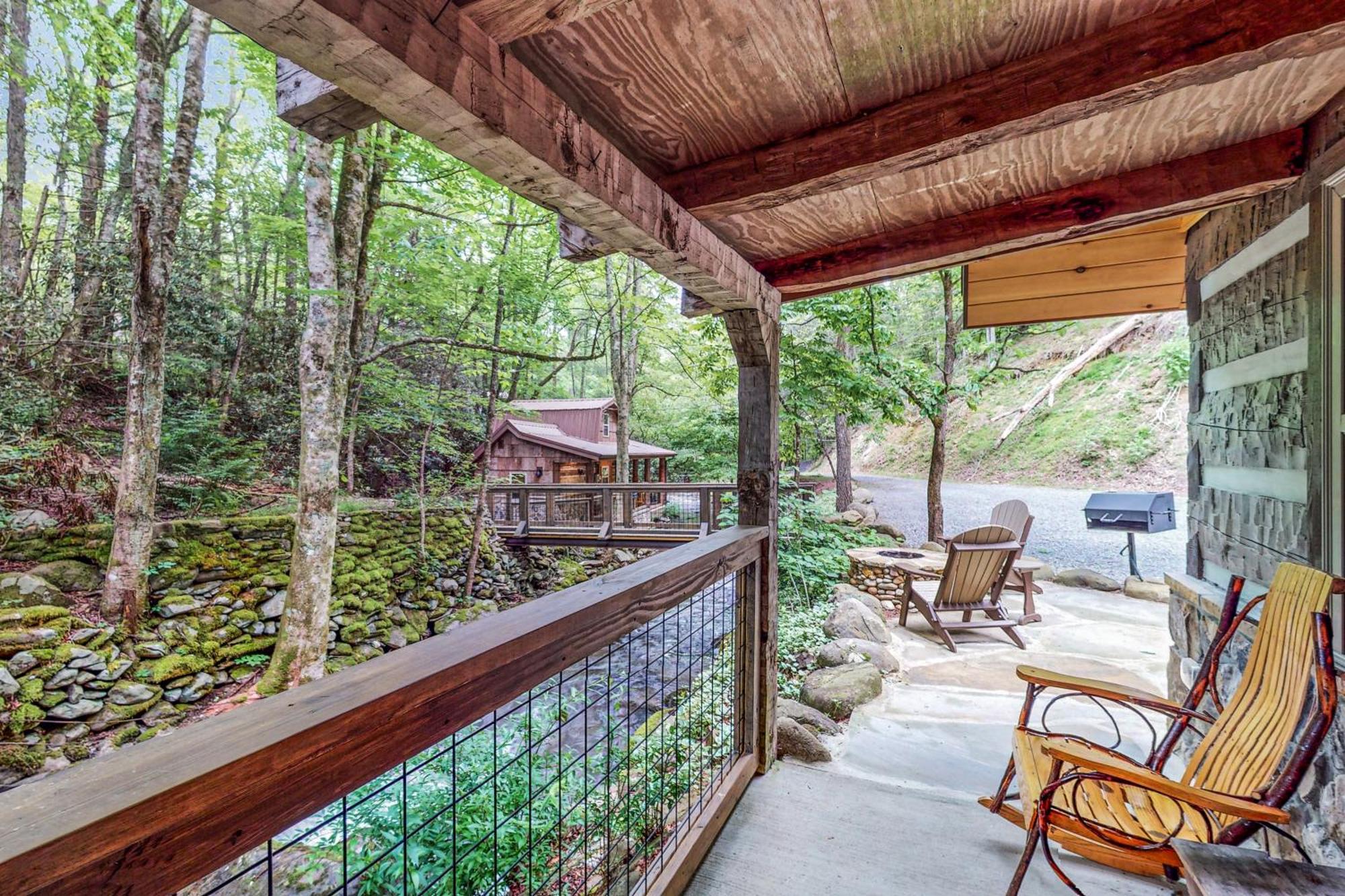 Up The Creek Villa Gatlinburg Eksteriør bilde